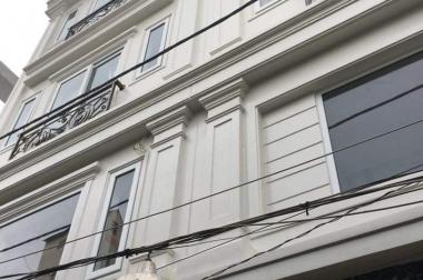 Chính chủ bán nhà mặt hẻm đường Nguyễn Du, P. Bến Thành, Q. 1. Diện tích 3.8x7.8m