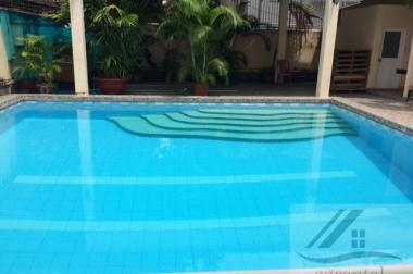 Cho thuê villa Thảo Điền, 400m2, 1 trệt 2 lầu 4PN 5WC, nội thất cơ bản, có hồ bơi giá 99tr/th