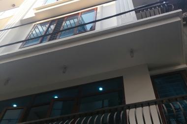 Cho thuê nhà MP Nguyễn Văn Huyên DT 66m2 x 6 tầng, mặt tiền 5,5m, thông sàn, vị trí KD thuận tiện