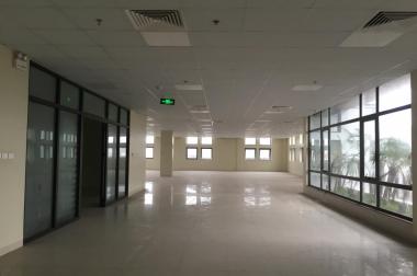 Cho thuê văn phòng phố Nguyễn Trãi, ngay Ngã Tư Sở, Thanh Xuân, Hà Nội DT 600m2, giá thuê 82 tr/th