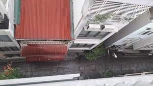 Bán hoặc cho thuê nhà, số 25, ngõ 89-Lạc Long Quân, Quận Cầu Giấy, Hà Nội.