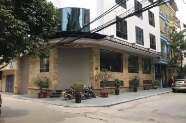 Cần bán Khách sạn mới xây tại Trung Kính, 32 Phòng, lô góc