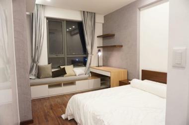 Bán gấp căn hộ Phú Hoàng Anh 2, 2 phòng ngủ, nhà décor rất đẹp, dọn vào ở ngay