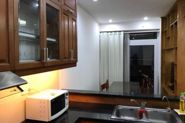 Cho thuê căn hộ chung cư Eurowindow 27 Trần Duy Hưng, 98m2, 2PN, đủ nội thất. LH: 0965820086