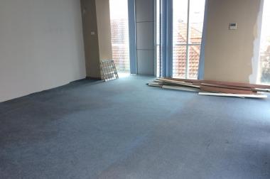 Cho thuê văn phòng 40-100-200m2 giá 13 triệu mặt phố Trần Quốc Toản quận Hoàn Kiếm
