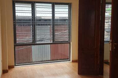 Bán nhà Mới đường Minh Khai, 38m2, MT 5m, Kinh doanh sầm uất, Ôtô đi qua, Giá chỉ 3,6 tỷ