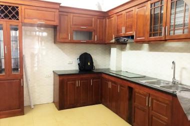 Bán nhà Phùng Chí Kiên, oto đỗ cửa, 40m2 4T nhà ở luôn chỉ 3.55 tỷ có TL