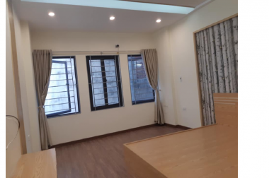Nhà đẹp phân lô, ô tô vào nhà, phố Khương Hạ, diện tích 36m2 x 5 tầng, giá 2.86 tỷ. LH 0984094326