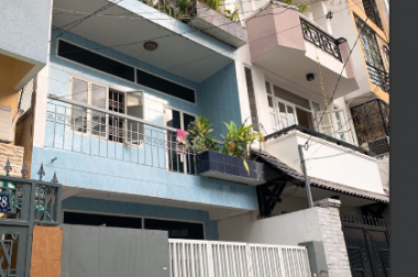 Bán gấp nhà Kinh doanh Online hxh trần quang diệu, p14,q3.dt: 5x14m,cn: 68m2.3 Lầu 12 Tỷ