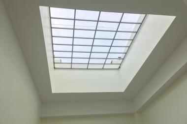 Tôi cần bán gấp căn nhà ở Hà Đôn 4 tầng 4 ngủ 38 m2 giá 1.35 tỷ 