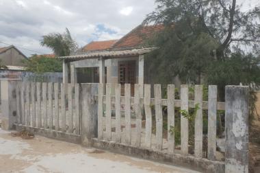 Gia đình xuất ngoại cần bán gấp lô đất ngay bãi tắm Phú Thọ 1 huyện Đông Hòa