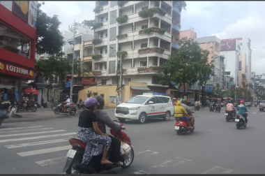 Bán nhà 2 mặt tiền đường Mai Xuân Thưởng, P.6, Q.6, 9x20m không lộ giới, giá 38 tỷ, LH 0915400303