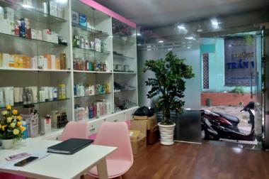 Nhà đẹp, Hẻm xe hơi, Trung tâm Q3, hơn 50m2 chỉ 6,4 tỷ