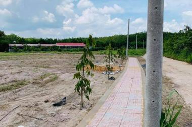 Bán đất thuộc khu phố 2, thị trấn Chơn Thành,sổ hồng riêng,hỗ trợ 60%.