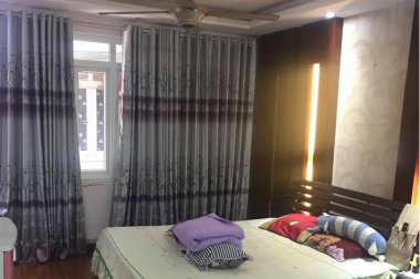 Bán gấp nhà Khương Hạ, Thanh Xuân, 36m2, 4 tầng, giá 2.5 tỷ. LH 0984094326