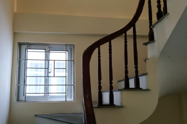 Bán gấp nhà Khương Đình, Thanh Xuân, 48m2, 4 tầng, giá 3.2 tỷ. LH 0984094326