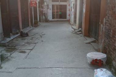 Bán gấp nhà ngõ 461 Minh Khai DT 40m2, 5T, MT 4m, giá 3.2 tỷ