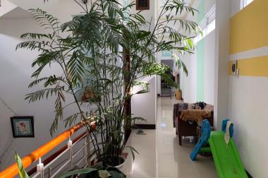Cho thuê nhà nguyên căn 3 tầng đường Vân Đồn Nha Trang, ngang 5.3m nhà mới đẹp