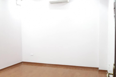 Nhà đẹp Kim Giang, Hoàng Mai, ô tô tránh, KD, 63m2, 4 tầng, giá 4,63 tỷ. LH 0984094326