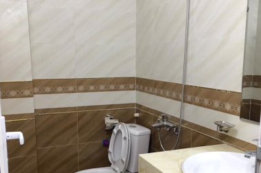 Bán nhà Kim Giang, Hoàng Mai, 35m2, 5 tầng, giá 2.3 tỷ. LH 0984094326