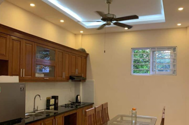 Bán nhà đẹp phố Đại Từ, P.Lô, ô tô, 36m2, 5 tầng, giá 3.2 tỷ. LH 0984094326