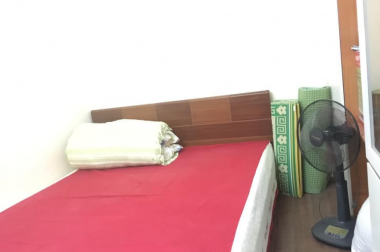 Bán nhà phố Cự Lộc, Thanh Xuân, 36m2, 3 tầng, giá 2.65 tỷ. LH 0984094326
