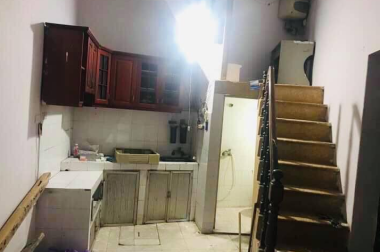 Bán nhà Khương Đình, Thanh Xuân, 21m2, 3 tầng, giá 1.63 tỷ. LH 0984094326