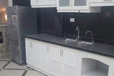 Bán gấp nhà đẹp Kim Giang, Hoàng Mai, 30 m2, 4 tầng, giá chỉ 1.98 tỷ. LH 0984094326