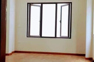 Bán Nhà Đường Nguyễn Hoàng- Nhà Đẹp Thoáng Trước Sau Có Sân Trước - Dt 43m Giá 3.8 tỷ LH 0931220777