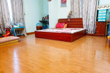 Bán gấp nhà Vương Thừa Vũ, nhà đẹp, ở ngay, OTO, KD,VP, 62m2, 4 tầng, giá 4 tỷ. LH 0984094326