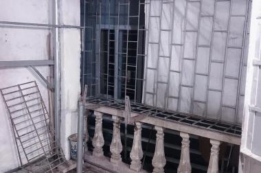 Bán nhà Bạch Mai 25m x 3 tầng – Ngõ thông - Giá chỉ 1.5 tỷ
