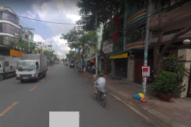 Bán nhà 13.5 tỷ, 4x22.5m 5 lầu mặt tiền Đường chợ lớn, phường 11, quận 6