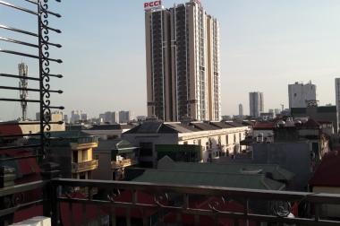 Bán nhà mặt phố tại Đường Nguyễn Trãi, diện tích 55m2  giá 10.6 Tỷ, có thang máy, ô tô vào nhà.