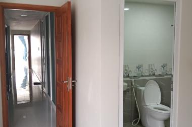 Chính chủ cần bán nhà MT Sân bay F2 . Q Tân Bình Phạm Cự Lượng.Kết cấu 1 hầm ,1trệt và 05 lầu 