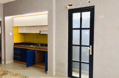 Bán gấp nhà nhỏ công năng lớn, Nguyễn Xí Bình Thạnh, 2,55 tỷ.