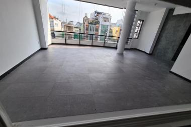Chính chủ cần tiền gấp bán rẻ nhà CMT8 Q.3 cho thuê 90tr/tháng DT 5x18m giá 18 tỷ LH 0909746977