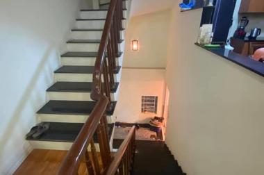 Bán nhà Nuyễn Trãi Thanh Xuân  dt 60m, 4 tầng , mt6m, giá 11,4 tỷ