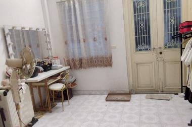 Bán Gấp nhà ngõ 73 Nguyễn Trãi, Ô Tô Cách 10M, Sát Phố, Nhà Đẹp, Chỉ 3.2 Tỷ