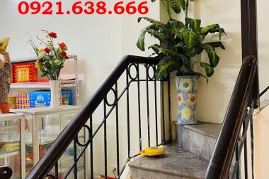 Bán nhà 4 tầng phố Tân Mai, Ô tô đỗ cửa, giá 3.45 tỷ, 0902556333