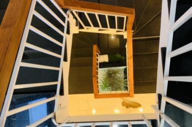 Cho thuê nguyên căn 330 Phan Văn Trị P11 BT