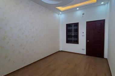 Tôi Cần Bán: Khương Thương – Đống Đa, Lô Góc Ô tô 43m2 5 tầng Giá 3,9 tỷ. Có TL