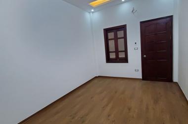 Tôi Cần Bán: Khương Thương – Đống Đa, Lô Góc Ô tô 43m2 5 tầng Giá 3,9 tỷ. Có TL