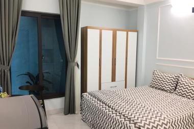 Cần bán nhà gấp Hoàng Hoa Thám 70m2 mt 4,2m 6 tầng giá 13,6 tỷ