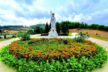 Công viên nghĩa trang sinh thái Hương An Viên Huế tọa lạc tại phường Hương An, Hương Trà, Huế