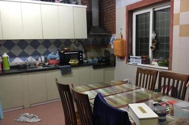 Ấn Vào Xem, phố Phạm Ngọc Thạch – Quận Đống Đa Lô Góc  81m2 x 4 tầng, chỉ 5,5 tỷ. Có TL