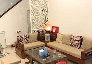 Chủ nhờ bán gấp nhà Đội Cấn 32M-mặt tiền 5M- Giá 2, 4 tỷ.