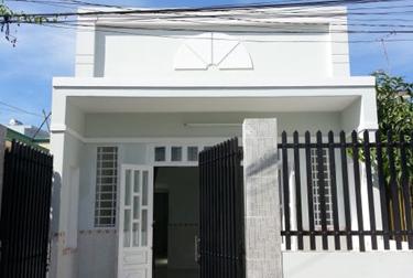  THUA ĐỀ BÁN LẠI NHÀ CẤP 4 MỚI XÂY VÀ LÔ ĐẤT 360M2(15X24) NGAY CHỢ CHỈ 525 TRIỆU 