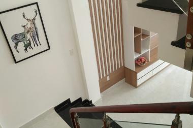 Cần bán căn nhà phố mới xây đường TX  kiểu Châu Âu,DT: 200m2, thạnh xuân, quận 12. Tel: 0904.996.171