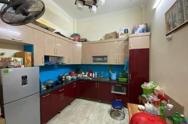 Bán nhà đường Thái Hà, Đống Đa, 45m x 4T, Ô tô, giá 6.6 tỷ, 0902556333