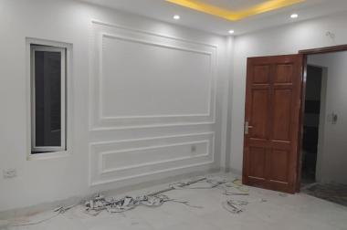 Bán nhà chính chủ mới coong quận Thanh Xuân 6 tầng ô tô đỗ gần cửa